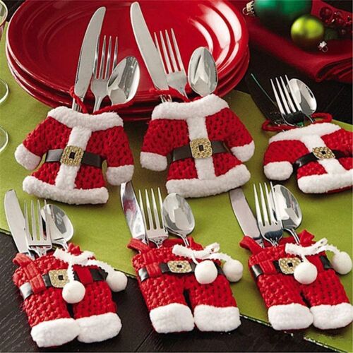 DIVCHI Santa Christmas cutlery holders on a dinner table