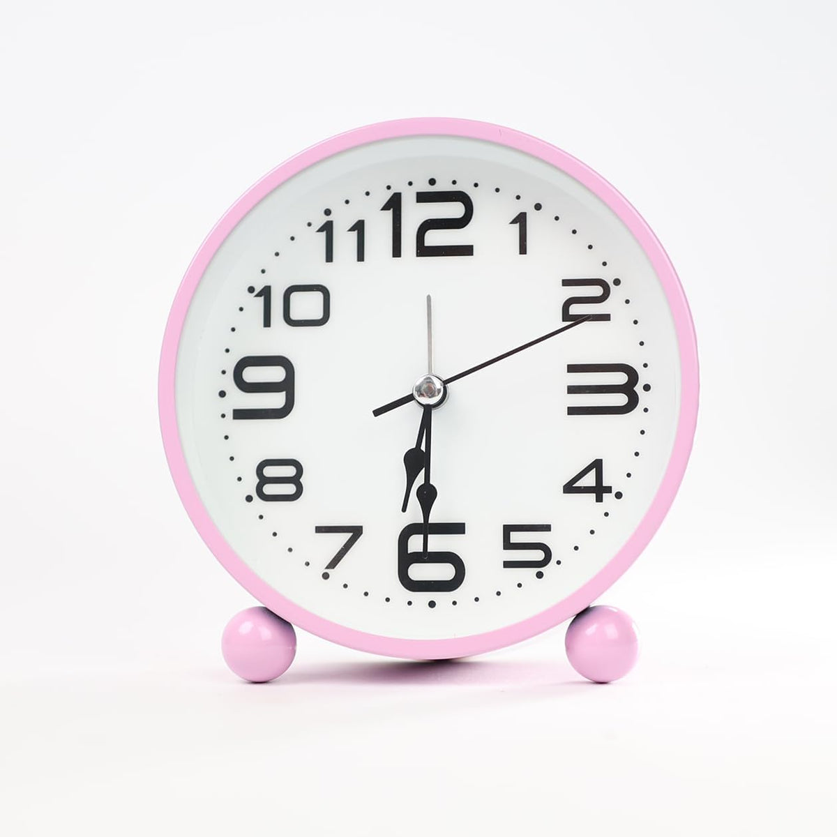 Non-Ticking Table Clock With Large Display Battery Powered For Heavy Sleepers - DIVCHI