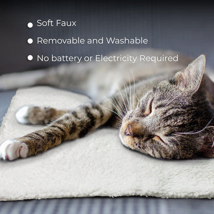 Sleeping cat on DIVCHI thermal pet mat showing soft faux surface and no electricity needed
